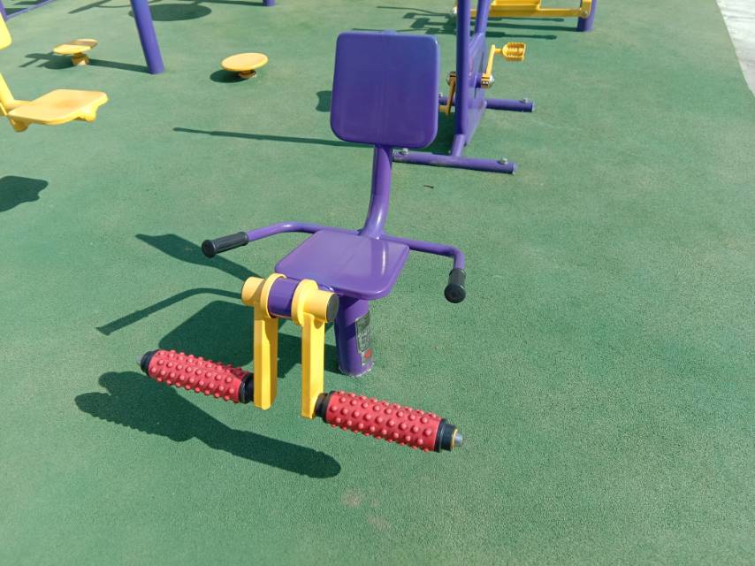 膝關(guān)節(jié)訓(xùn)練器