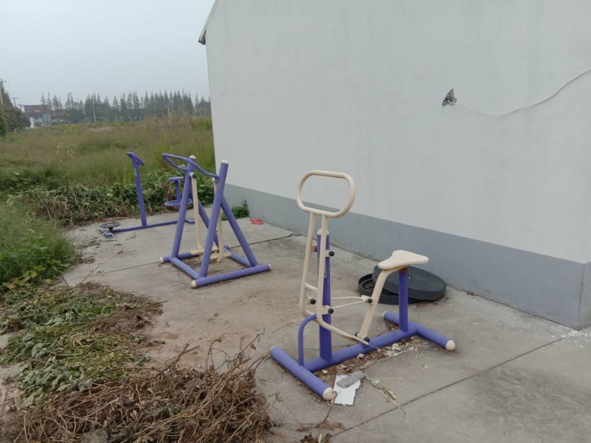堡鎮(zhèn)瀛南村3組倉(cāng)庫(kù)健身點(diǎn)
