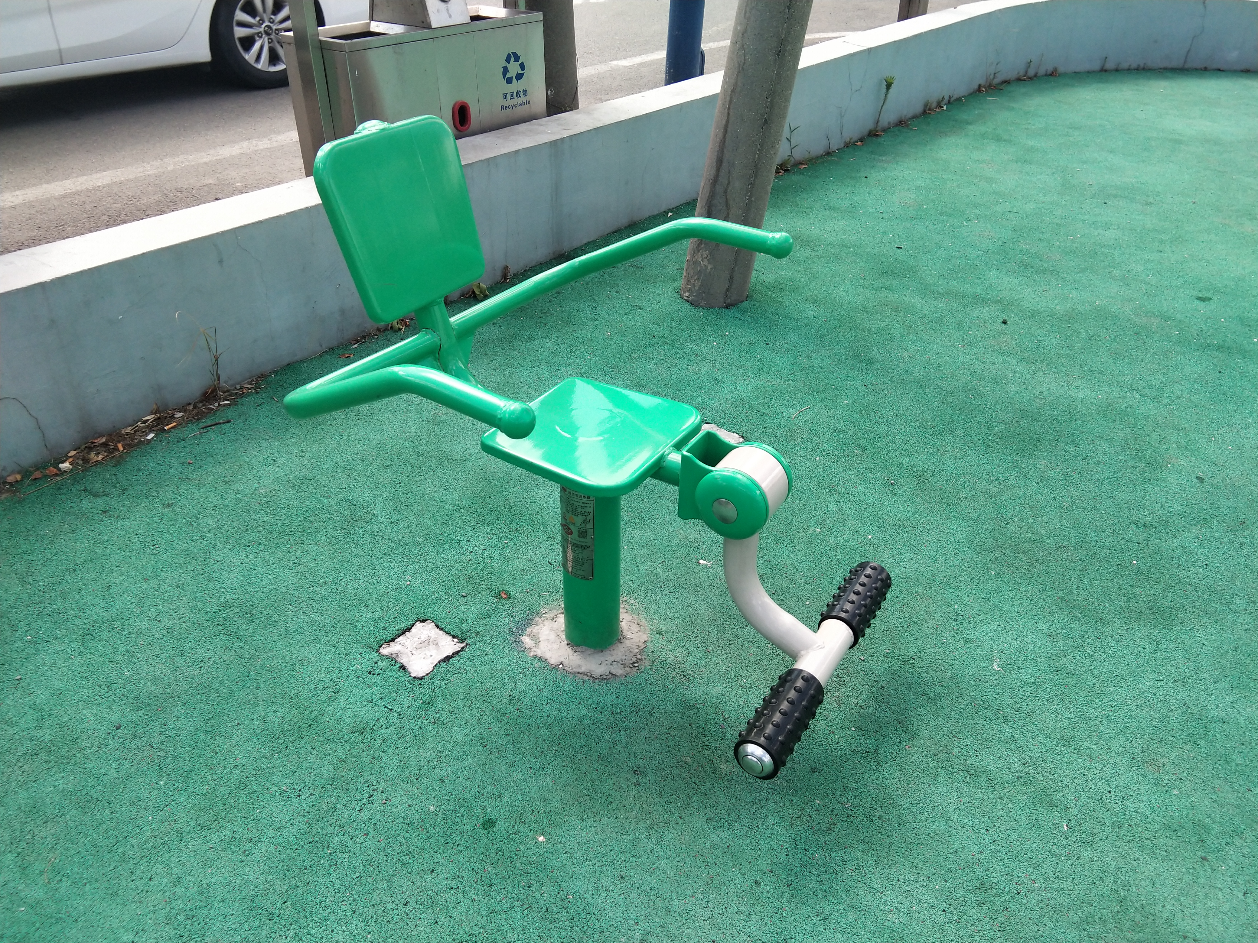 膝關(guān)節(jié)訓(xùn)練器