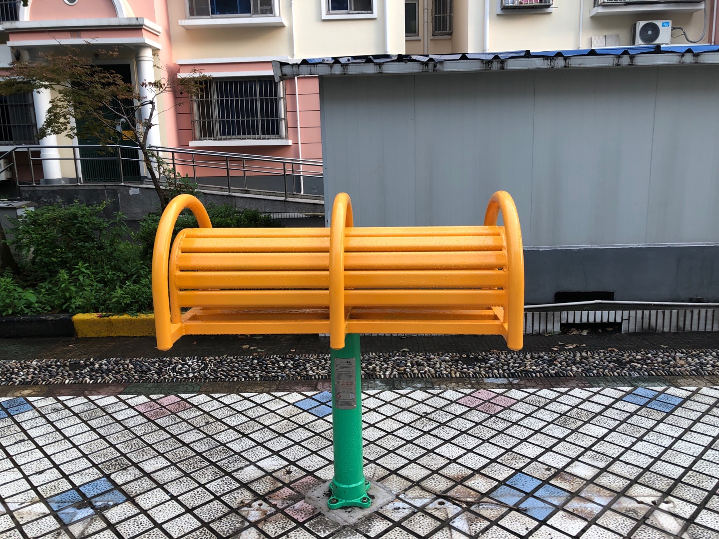 雙位伸腰伸背器