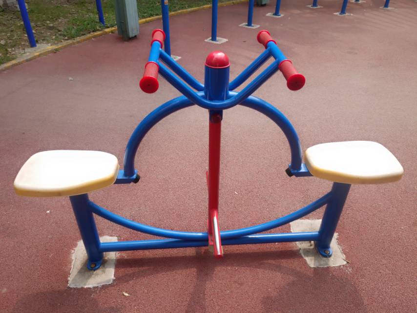 下肢康復(fù)器