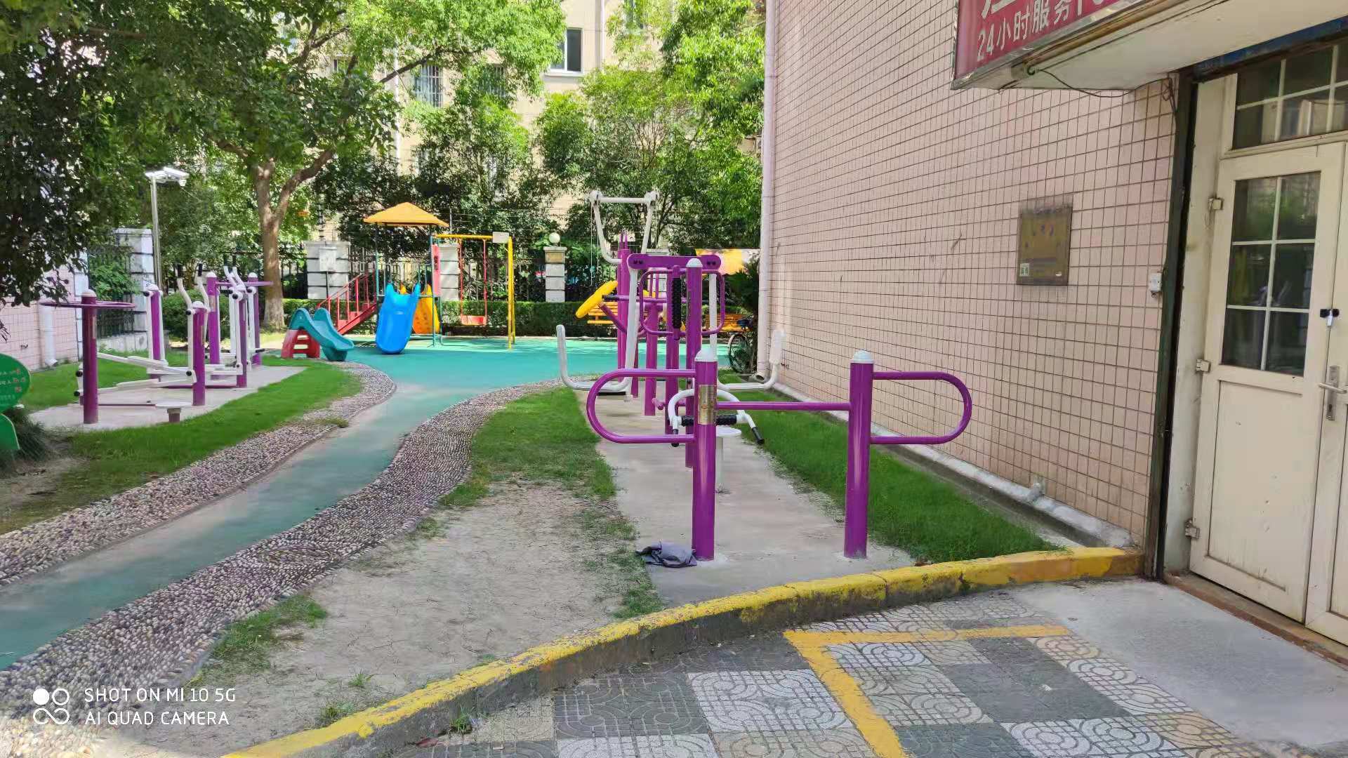 東苑錦都花園健身點(diǎn)