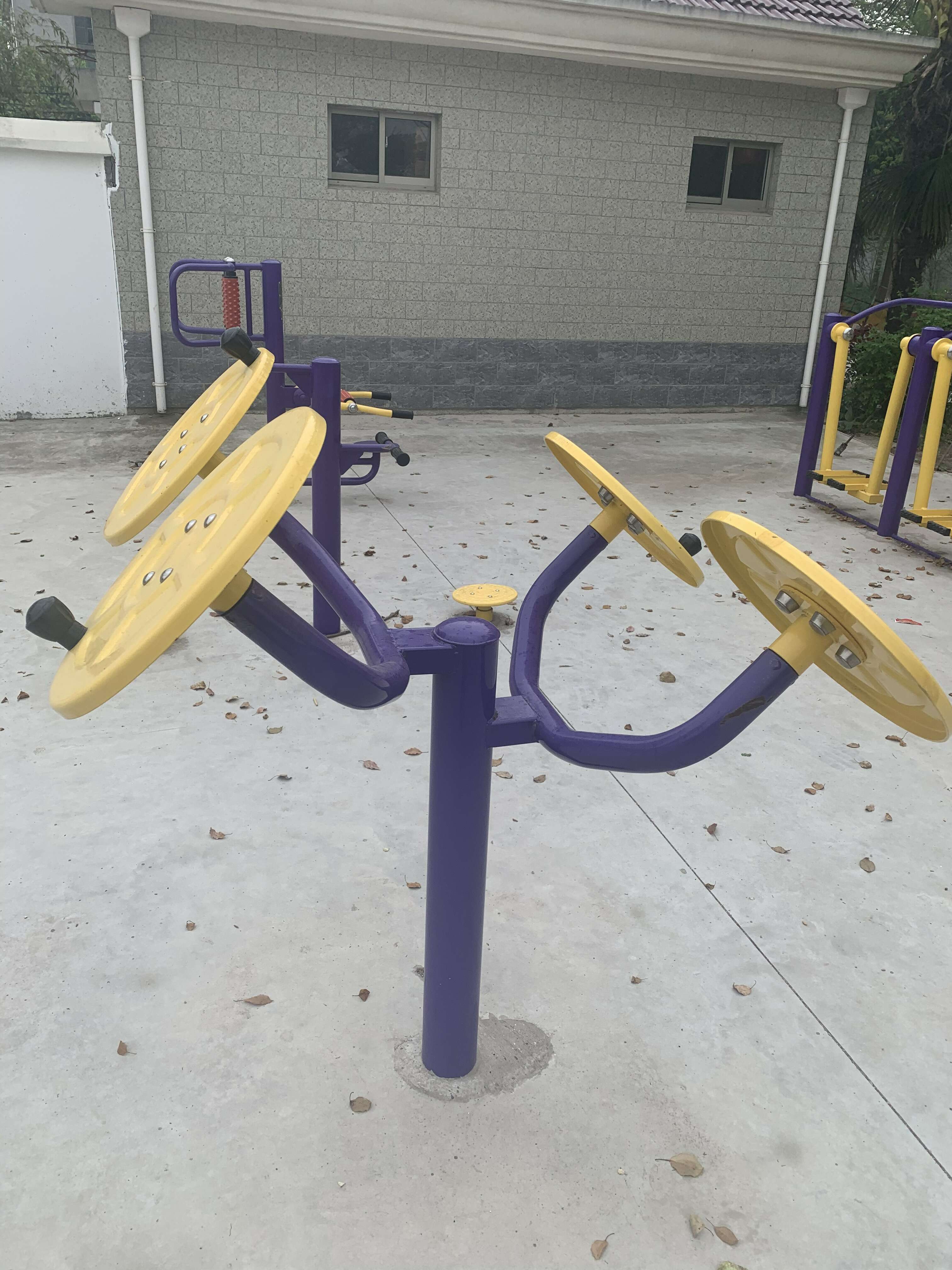 肩關(guān)節(jié)訓(xùn)練器