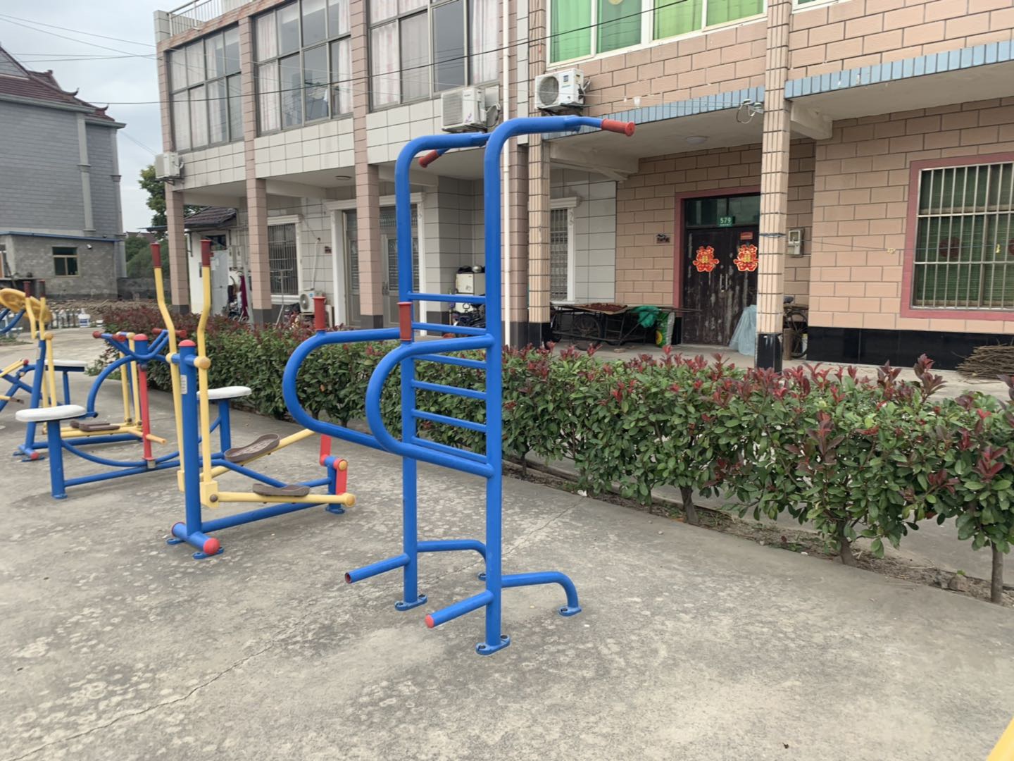 多功能訓(xùn)練器