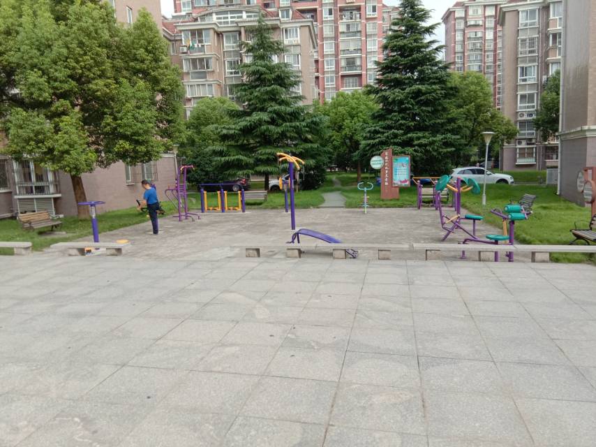 好日子大家園一居健身苑點