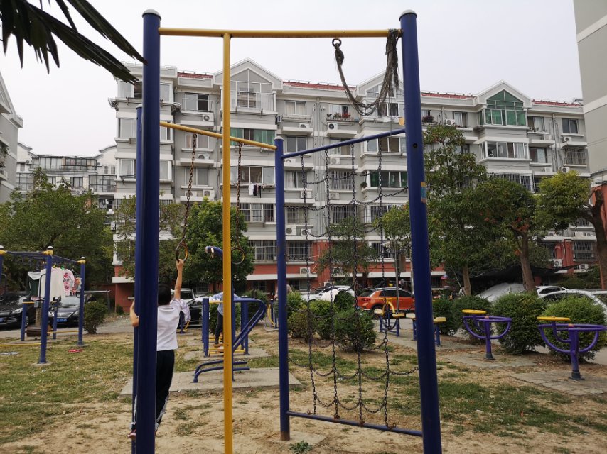 綜合訓(xùn)練器