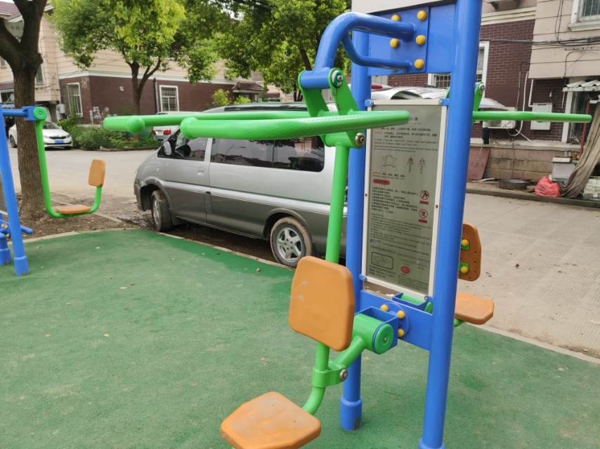 雙立柱拉力訓(xùn)練器