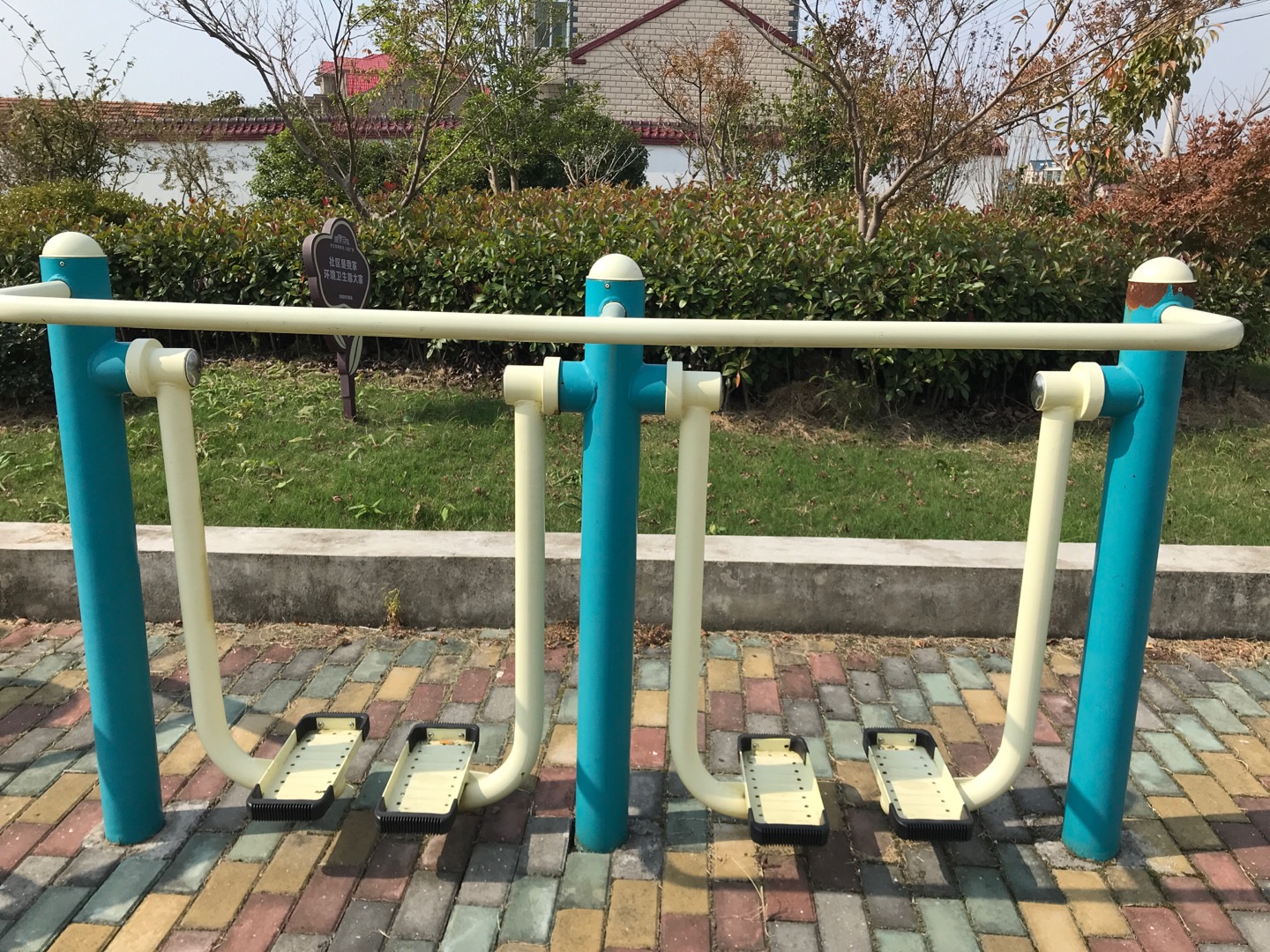 雙位太空漫步機(jī)