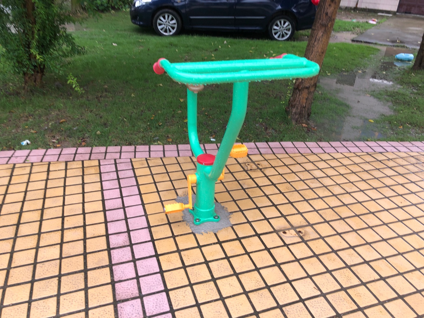 直立健身車(chē)