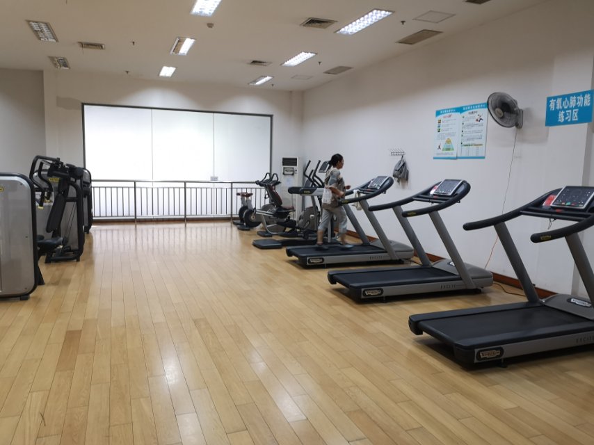 吳涇鎮(zhèn)百姓健身房