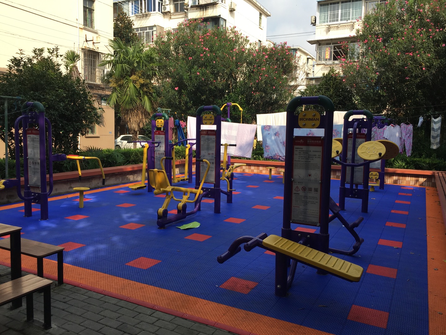 海濱三村居委健身點（1）