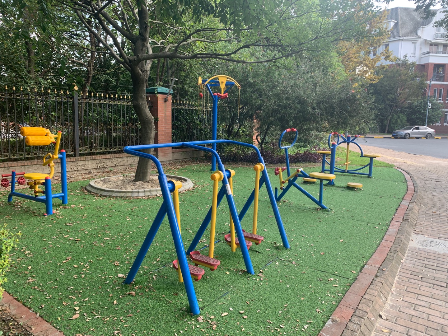 泰晤士2號(hào)崗健身點(diǎn)