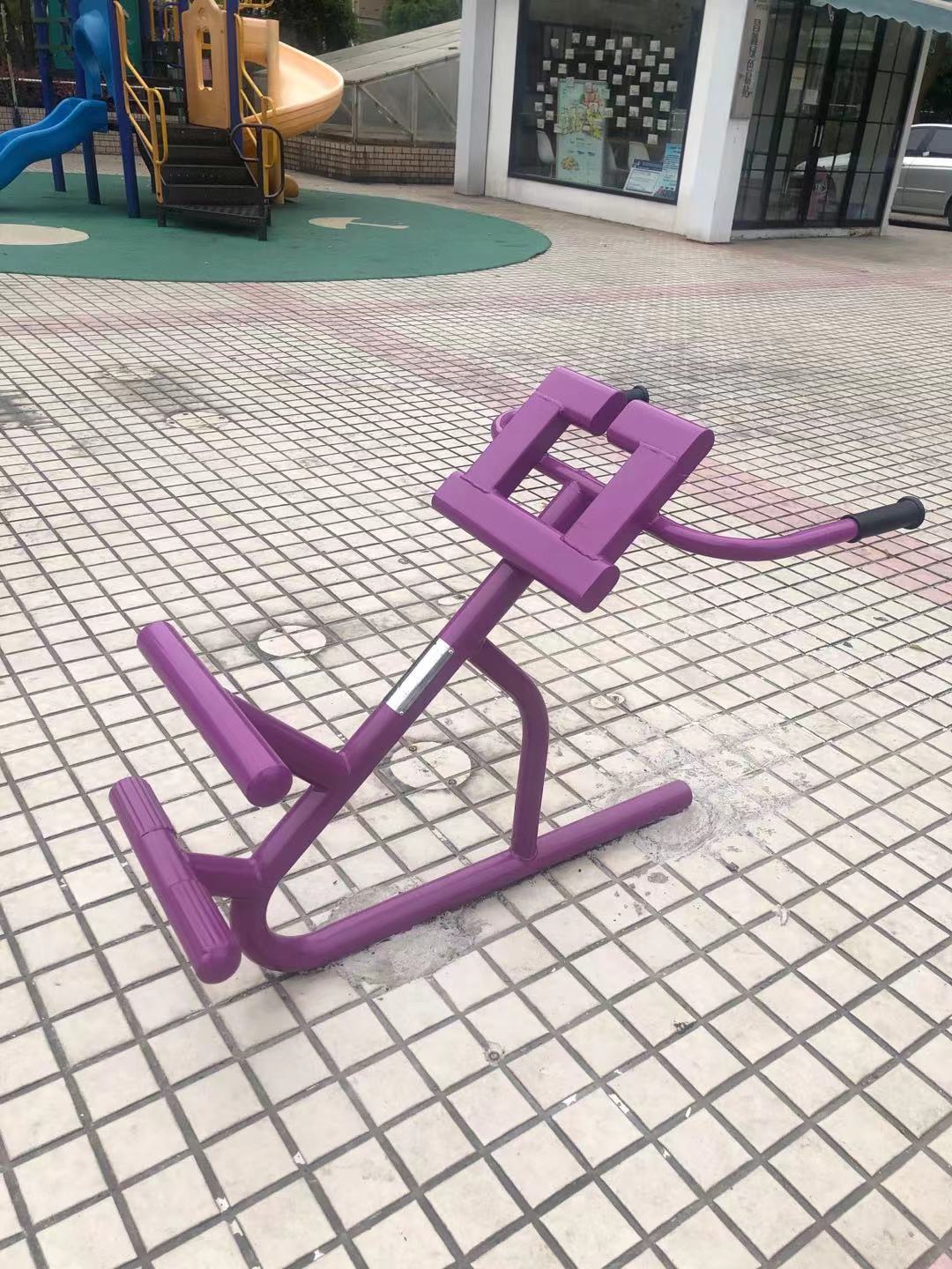 背肌訓(xùn)練器