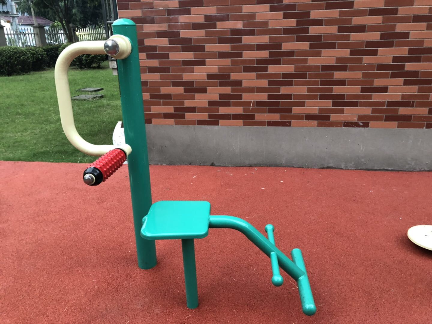 背肌訓(xùn)練按摩器