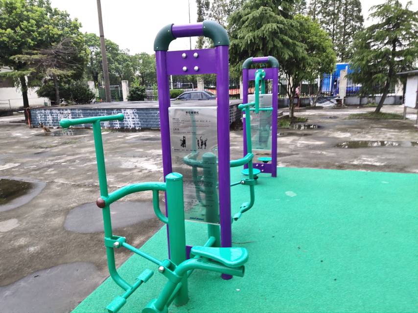 雙位健騎機(jī)