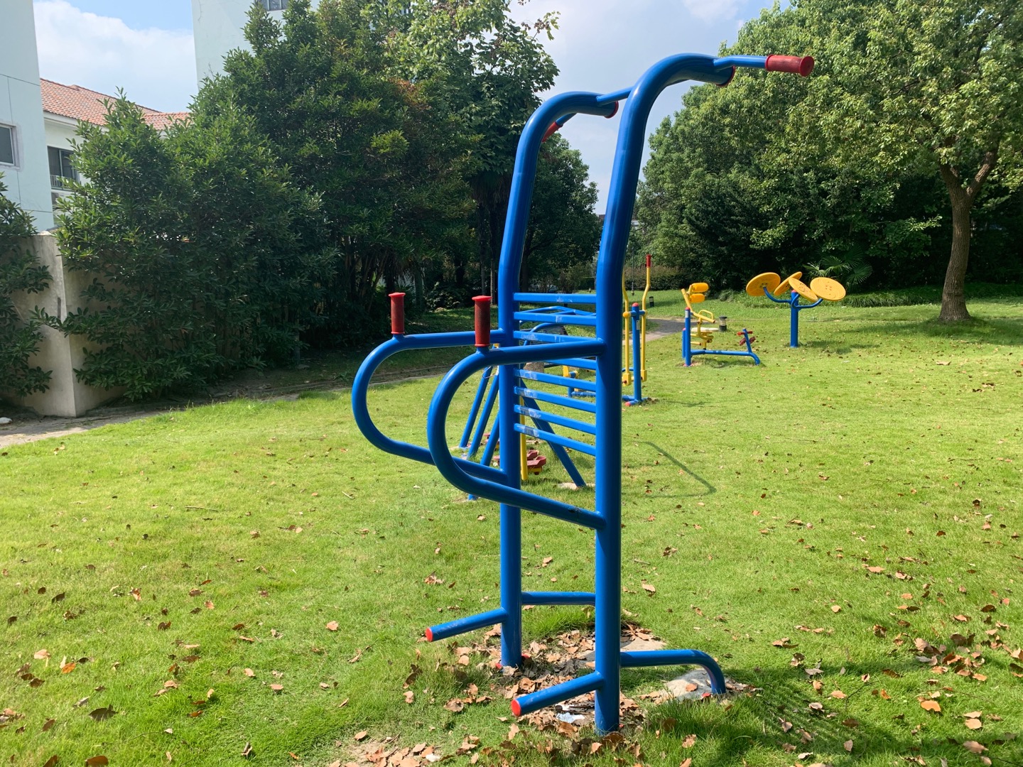 多功能訓(xùn)練器