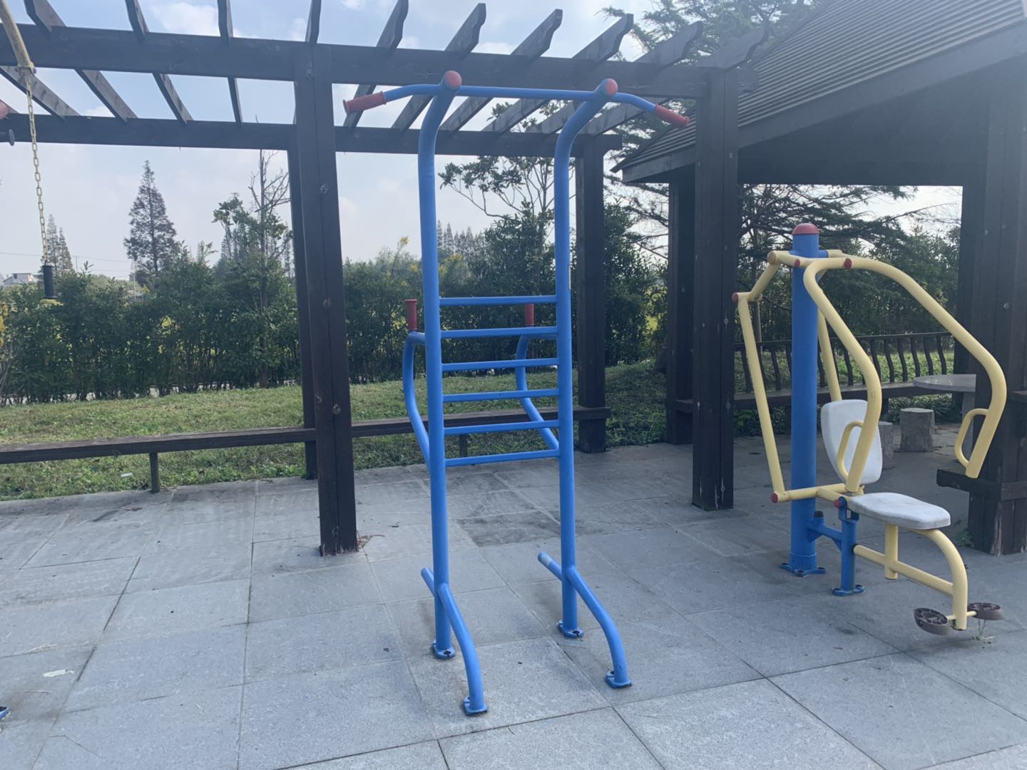 多功能訓(xùn)練器