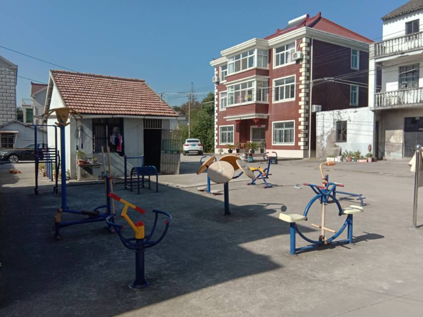 立新村25組517號前健身路徑