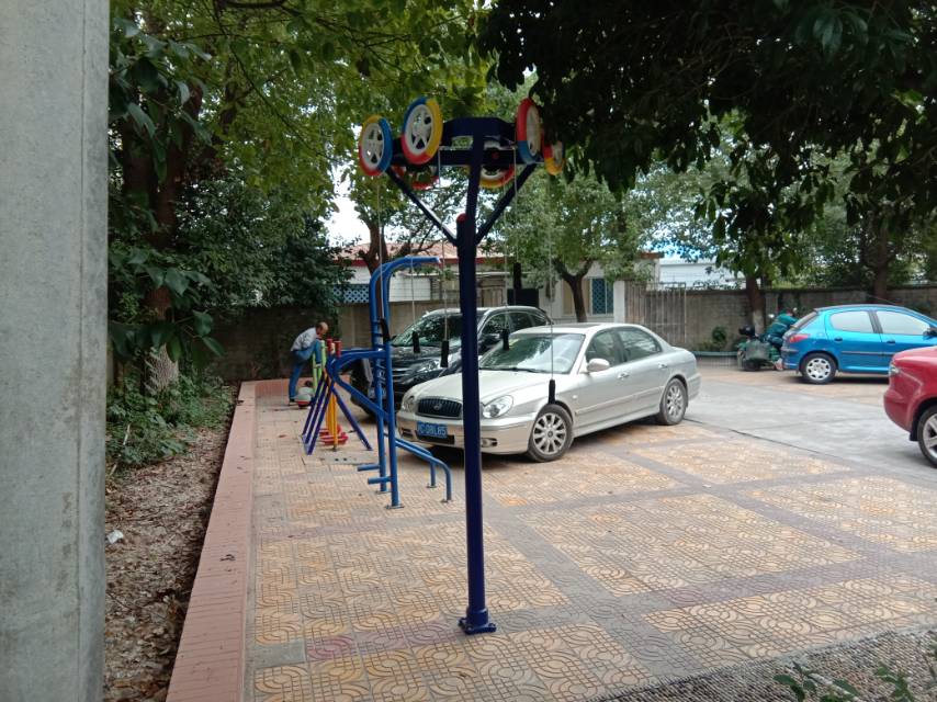 新生村陸家宅18號健身路徑