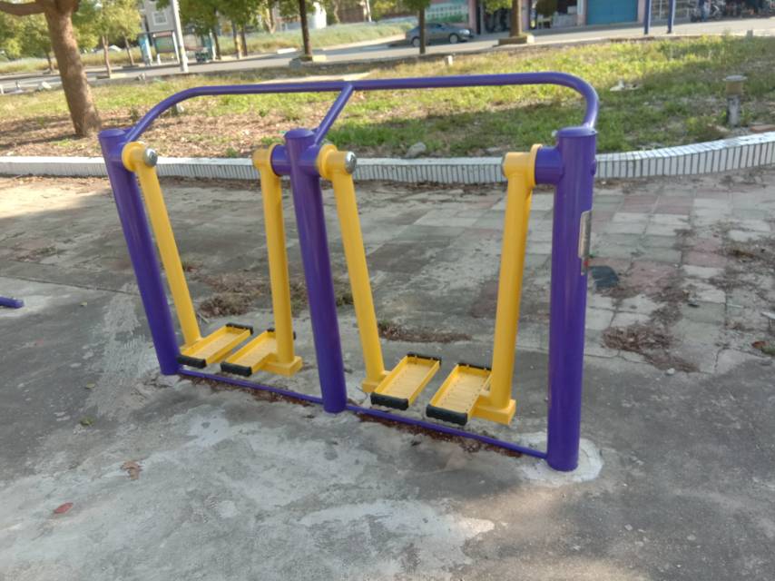 太空漫步機(jī)