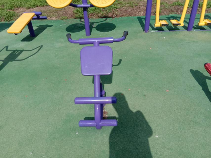 背肌訓(xùn)練器