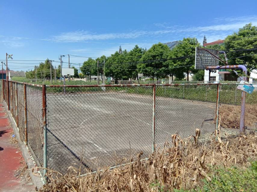 夾漏村籃球場(chǎng)