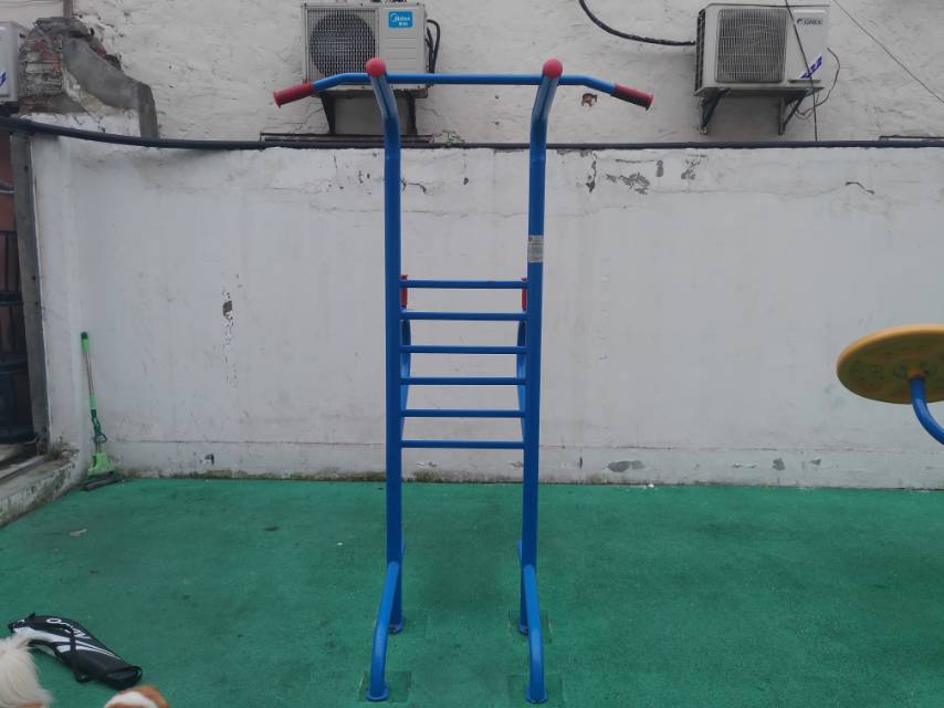 多功能訓(xùn)練器 多功能訓(xùn)練器