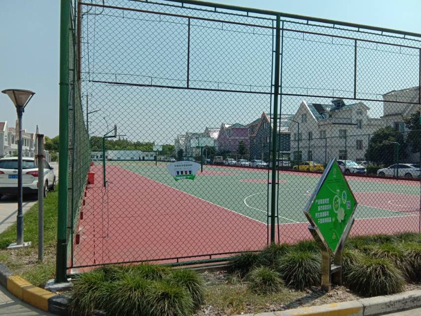 倉新社區(qū)公共運動場