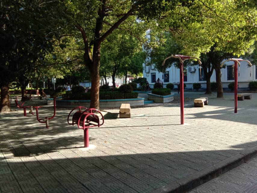 楓涇鎮(zhèn)健身苑