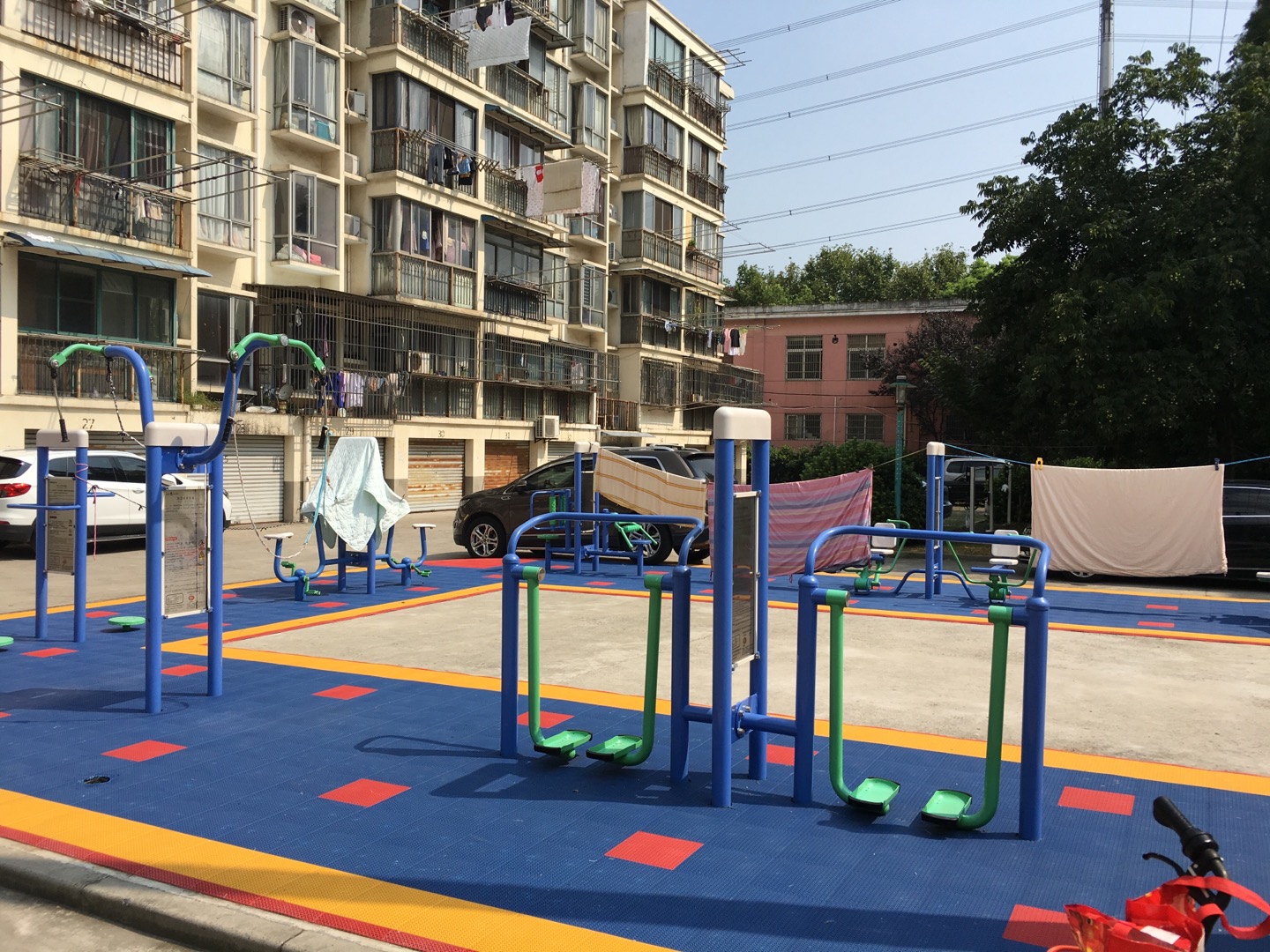 海濱四村居委健身點2