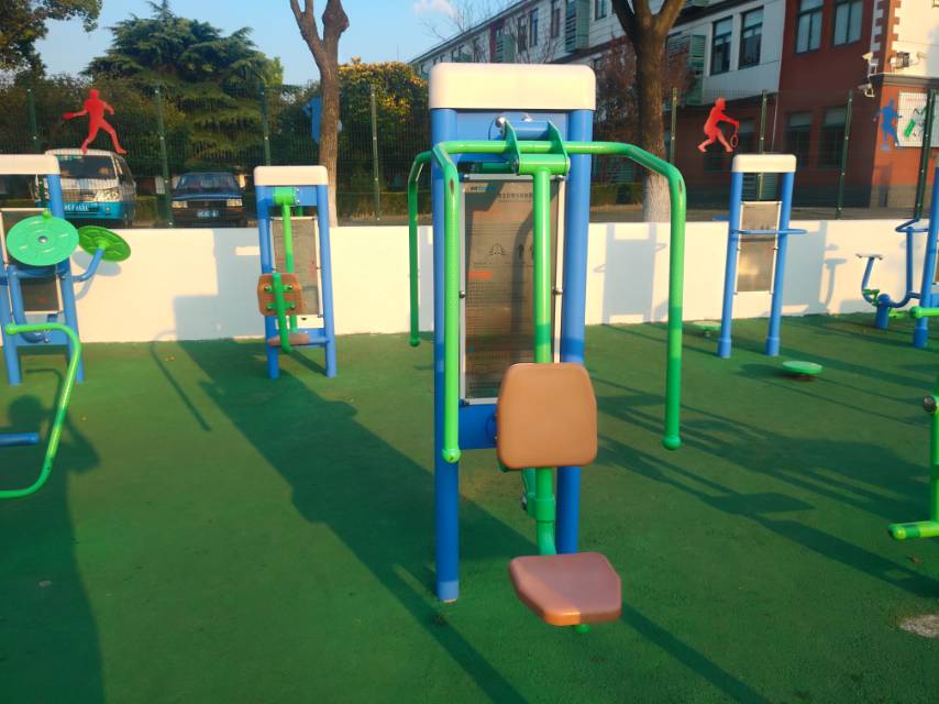 雙立柱前推訓練器