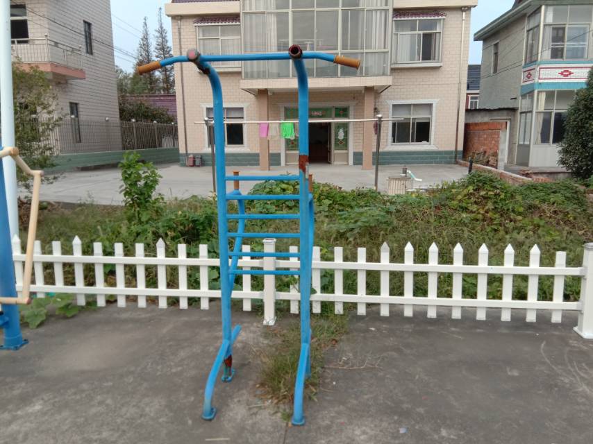 多功能訓(xùn)練器