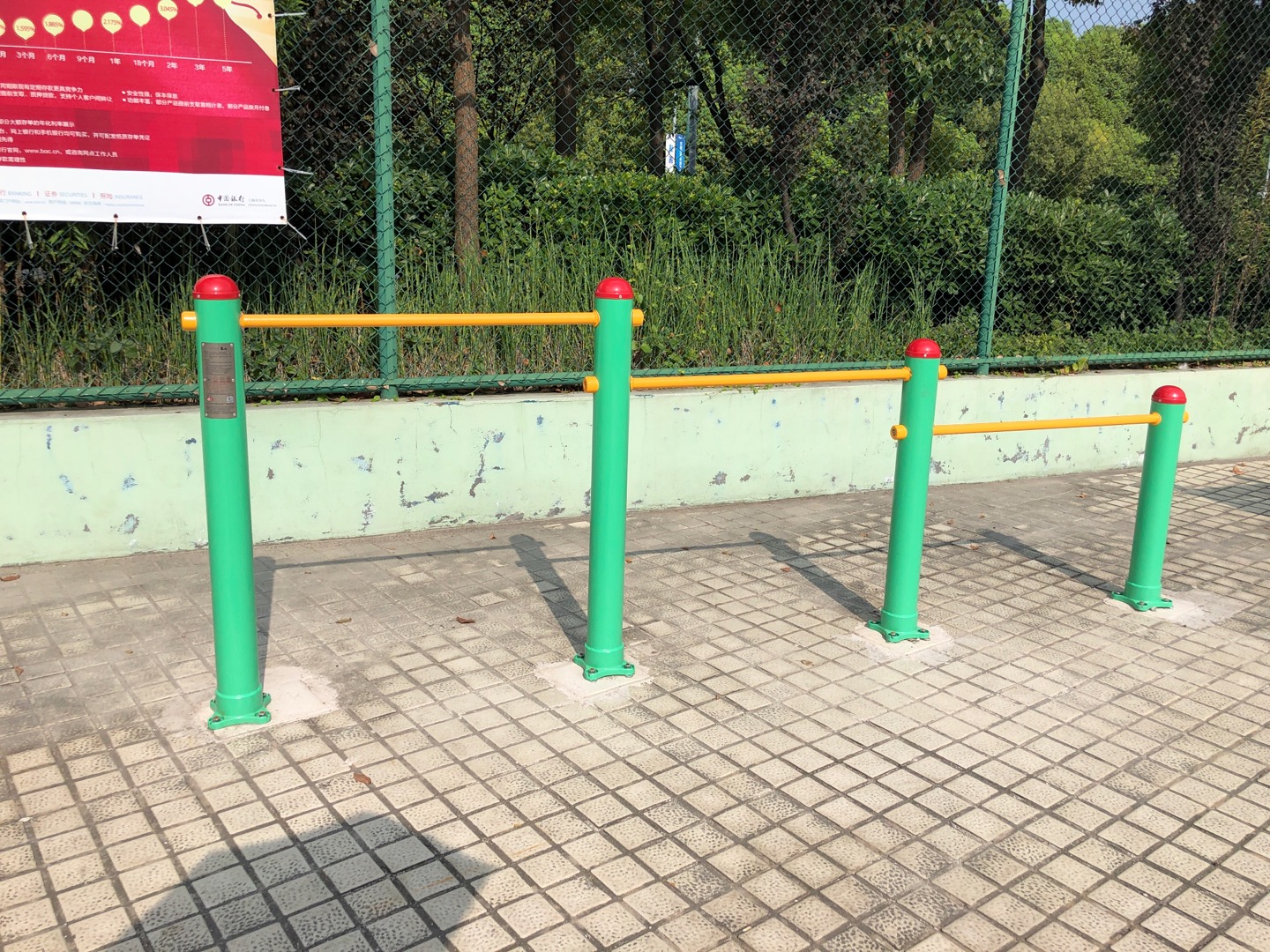 多聯(lián)壓腿架 多聯(lián)壓腿架