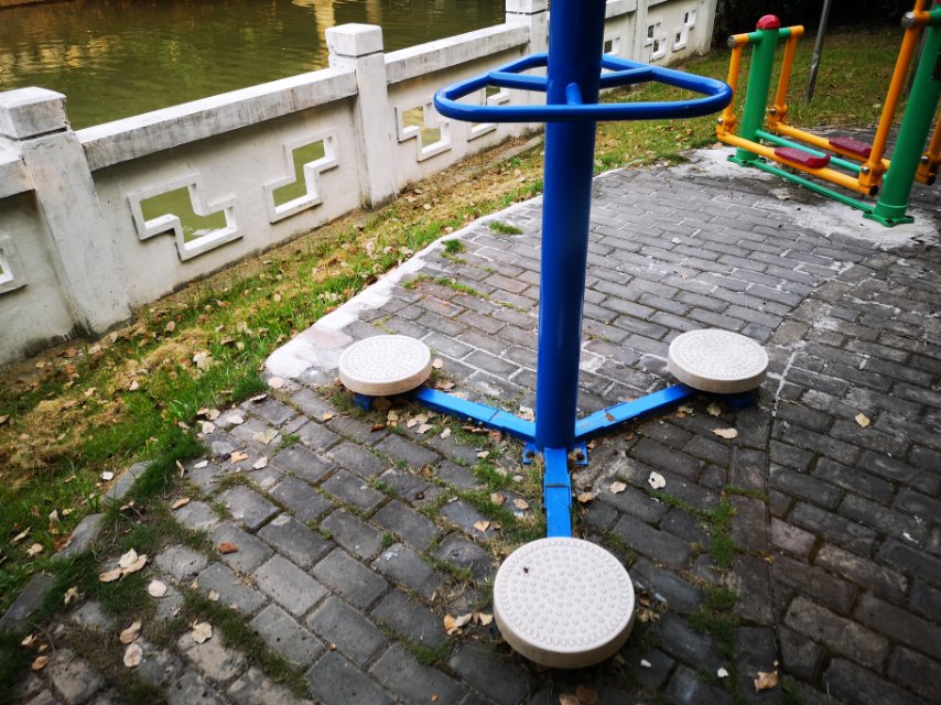 三人扭腰器 三人扭腰器