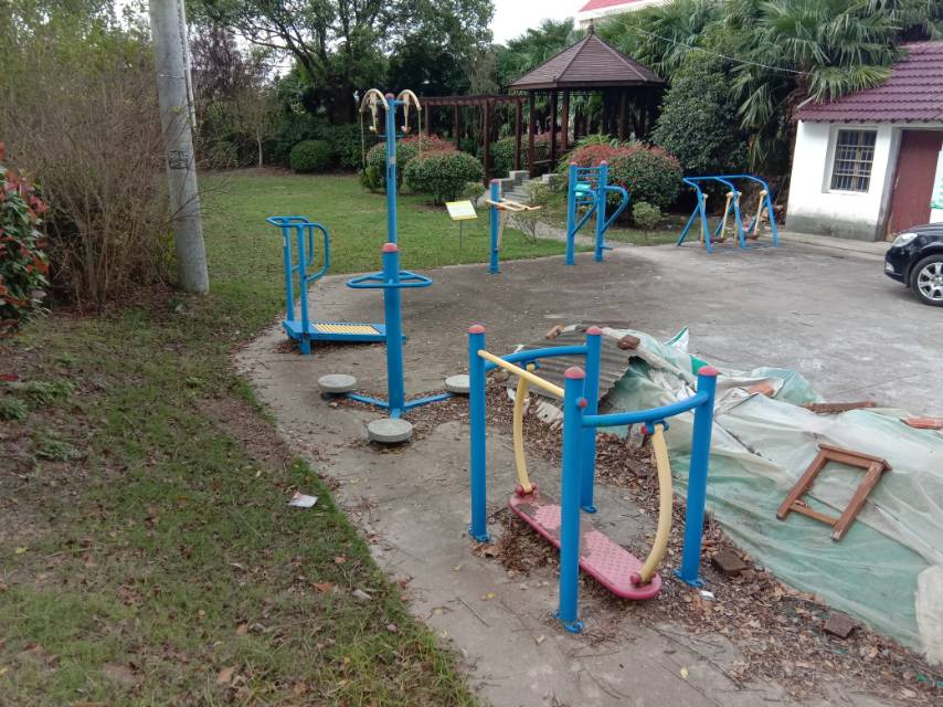 崇明區(qū)中興鎮(zhèn)勝利村10隊(duì)健身點(diǎn)