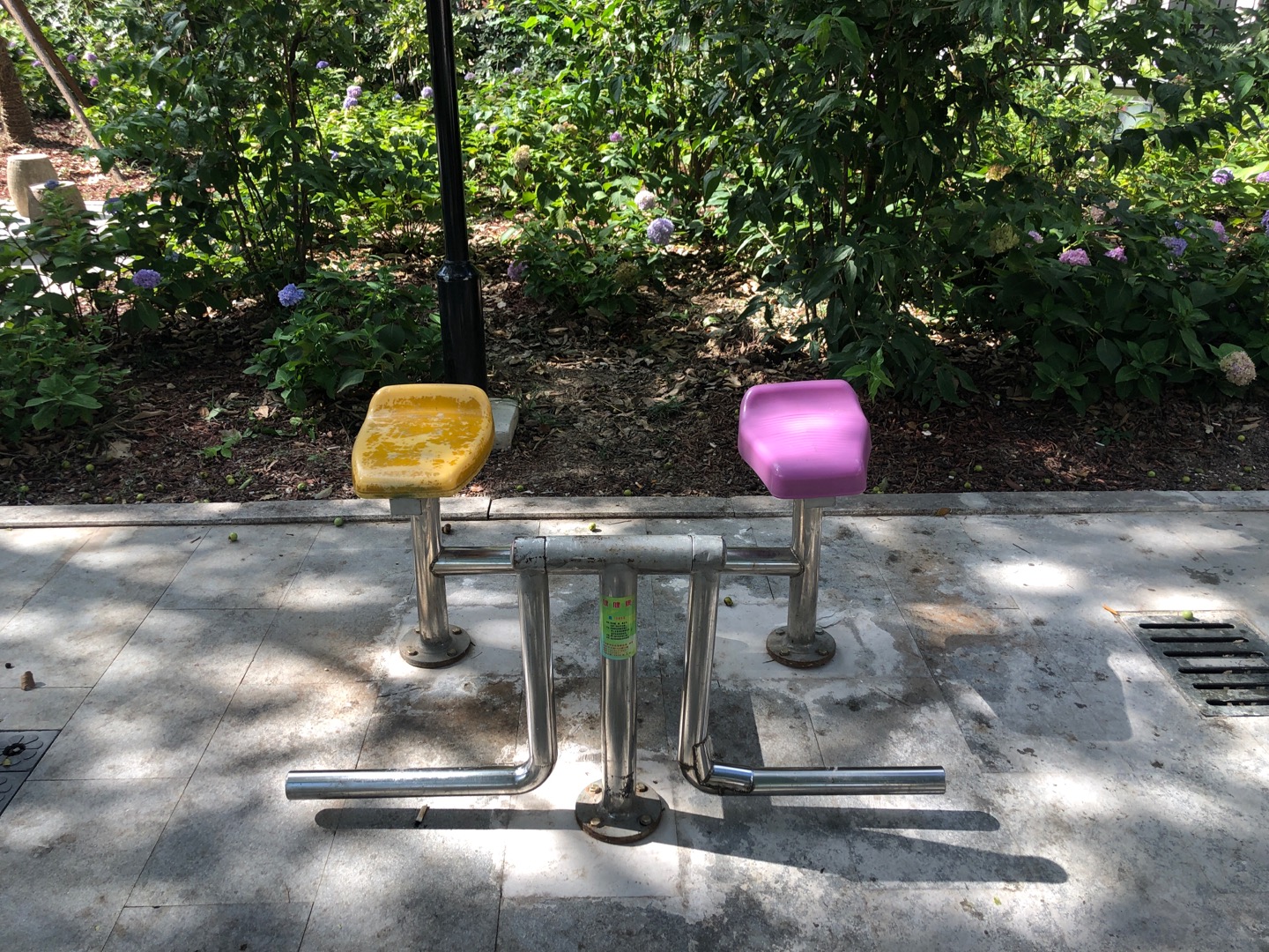 下肢康復(fù)器