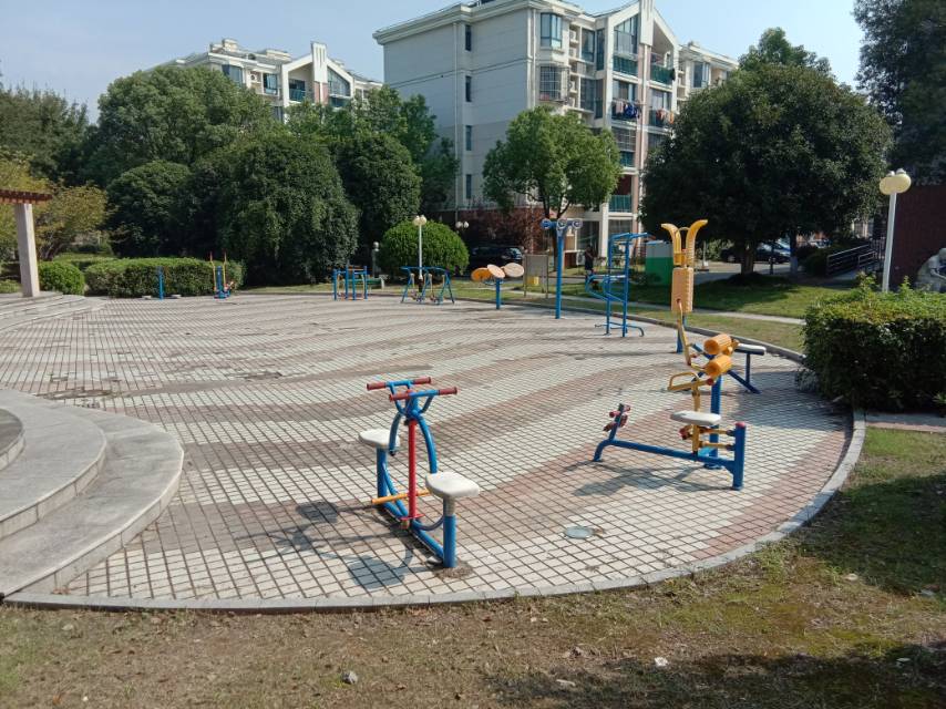 江秋中心村健身點(diǎn)