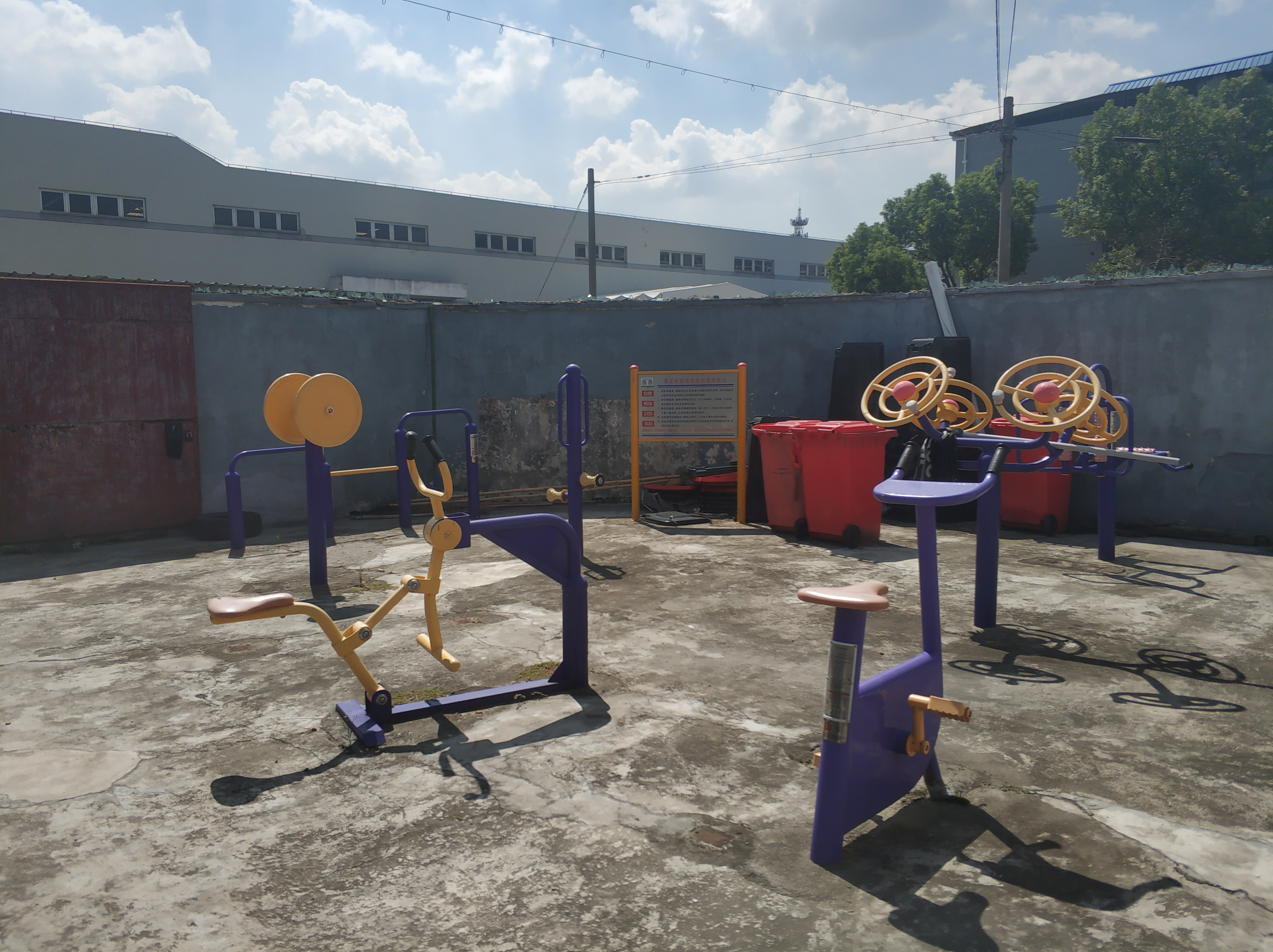 香花橋街道新姚村健身苑點(diǎn)