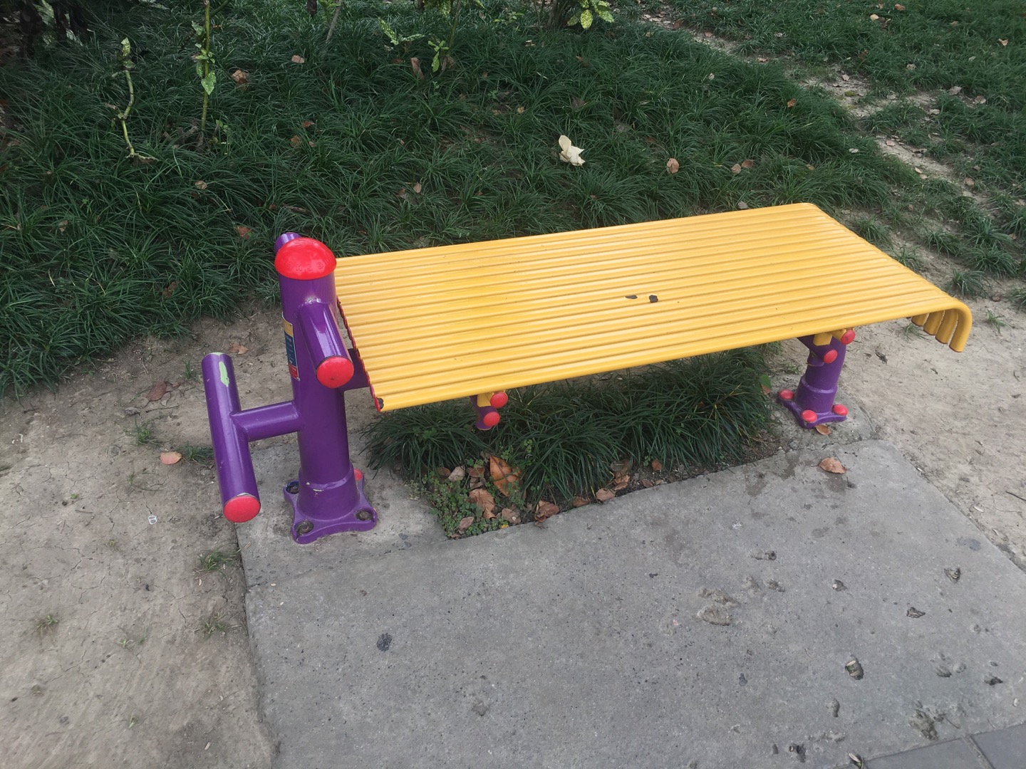 仰臥起平臺(tái)