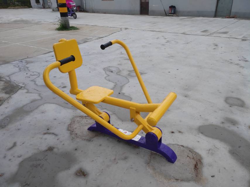 自重式平推訓(xùn)練器