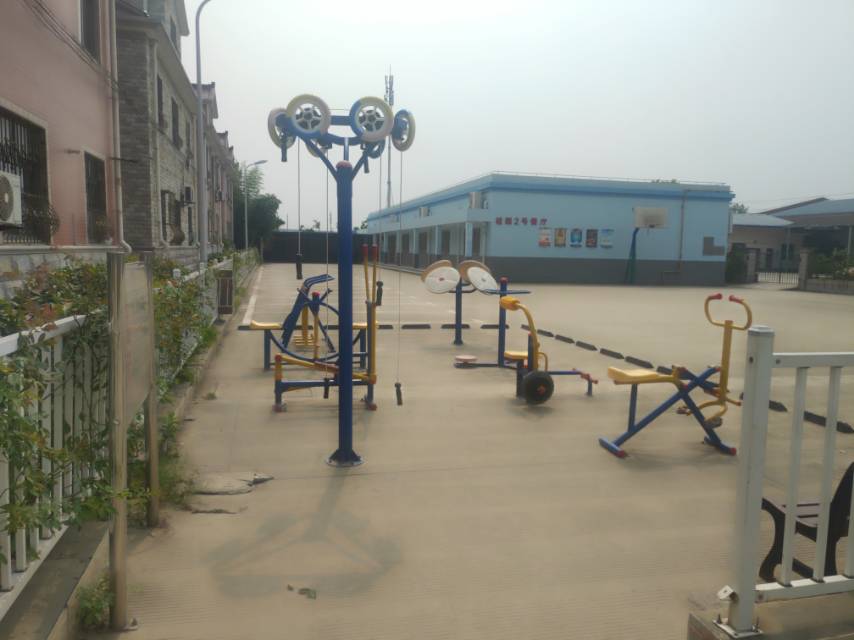 陸巷社區(qū)健身點