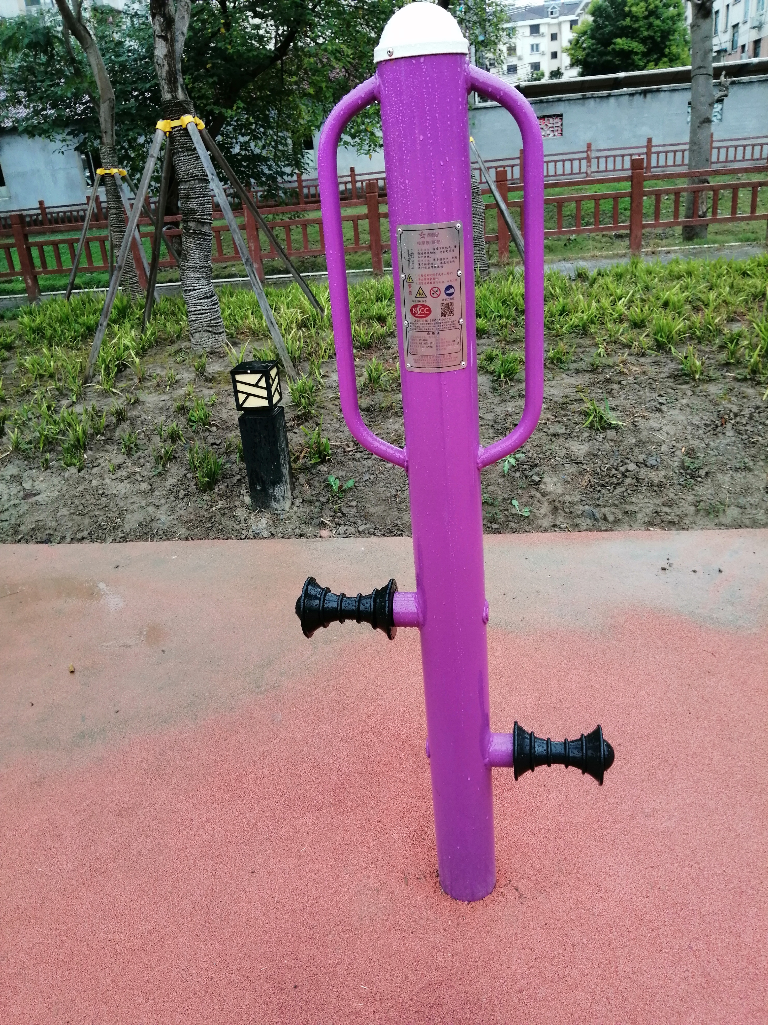 腿部按摩訓練器