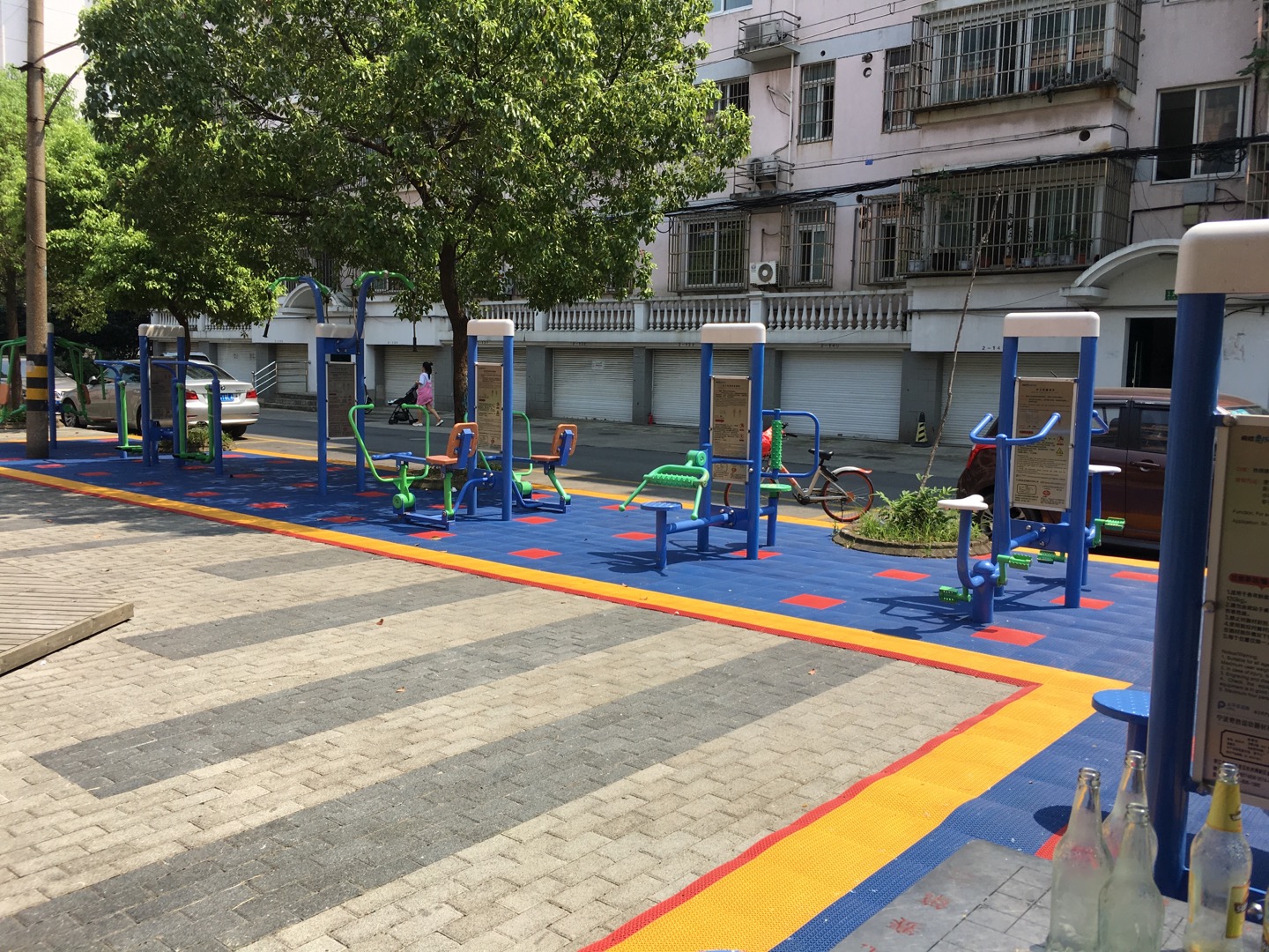 三營(yíng)房居委健身點(diǎn)