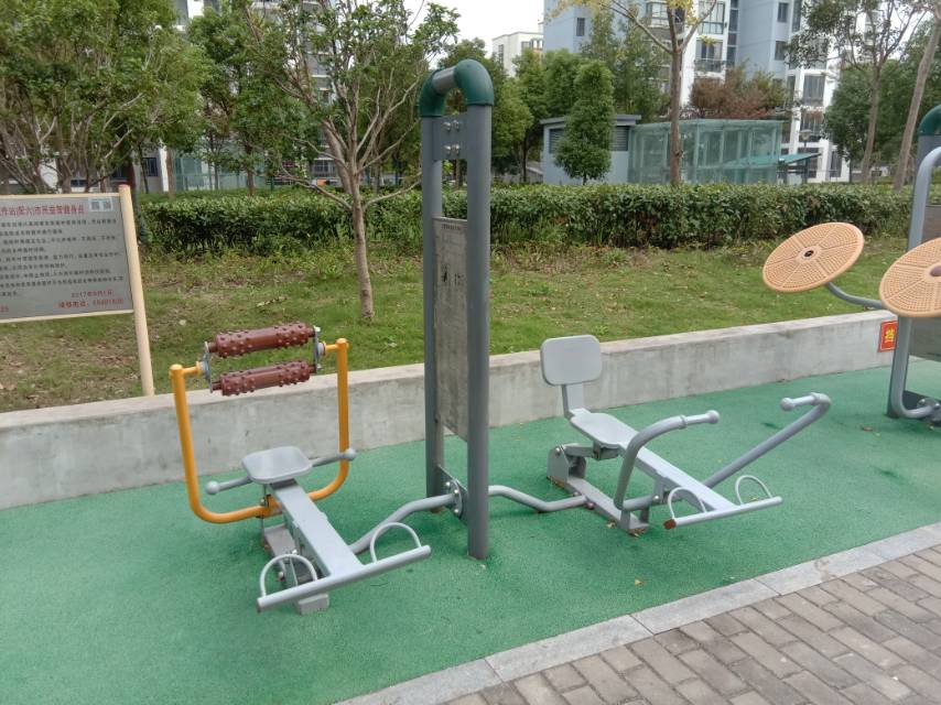 腹背屈伸/劃船訓(xùn)練器