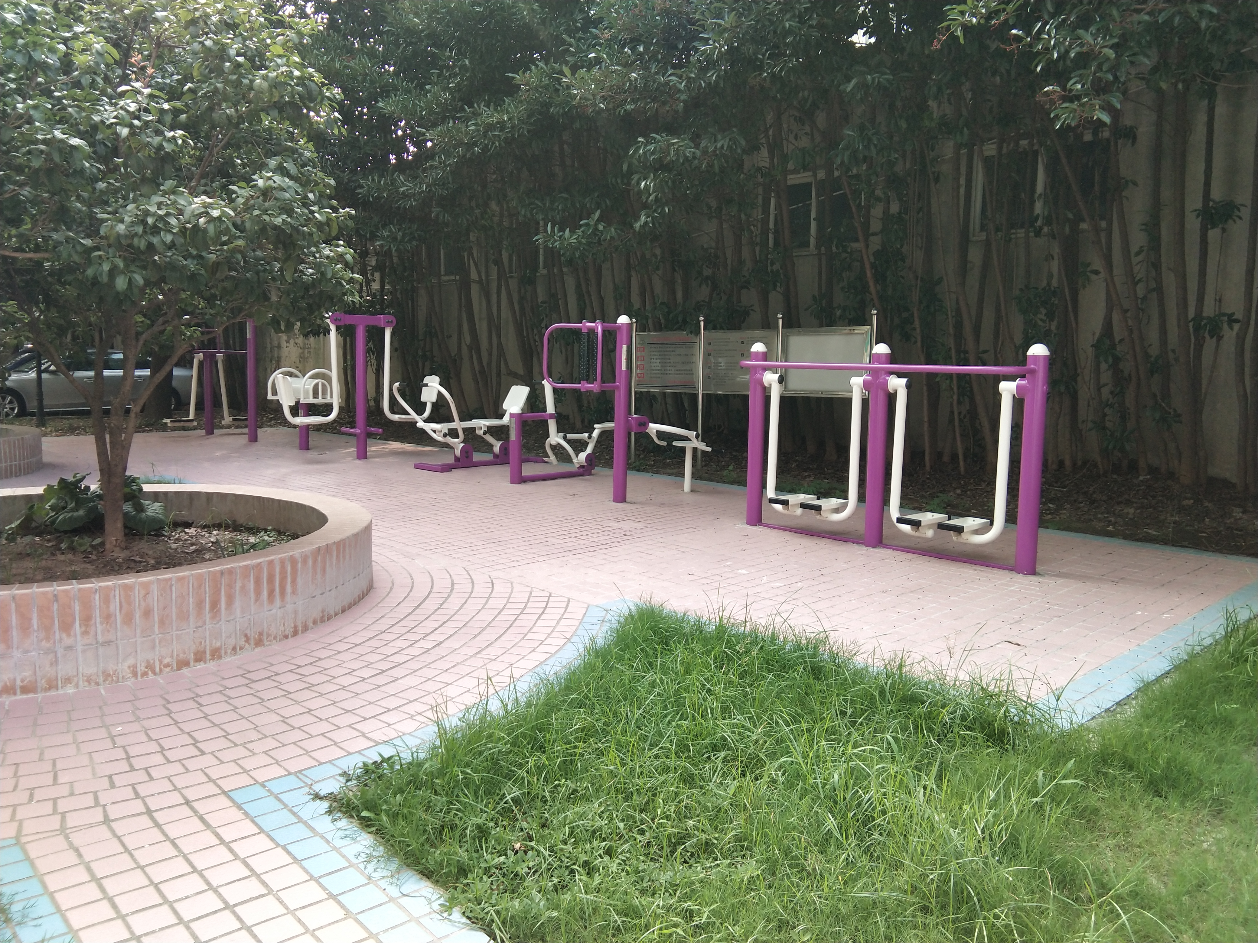 明物大廈健身點(diǎn)