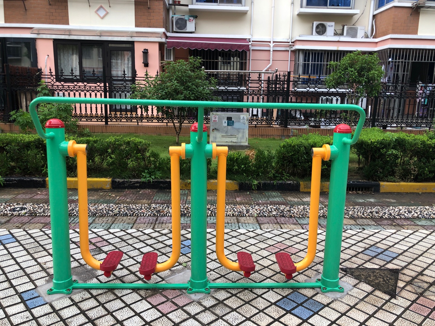 兩聯(lián)漫步機(jī)