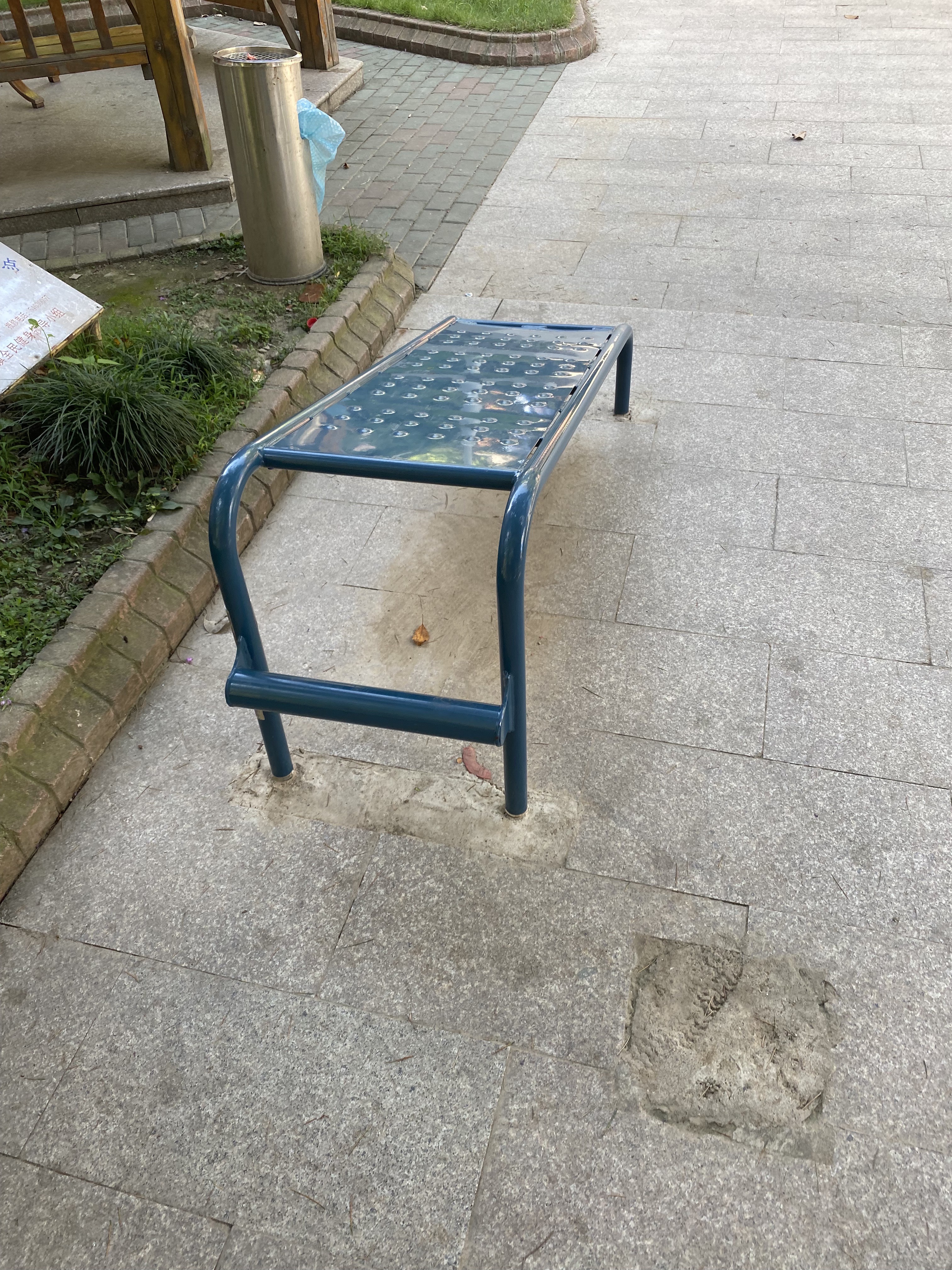 腹肌訓(xùn)練器