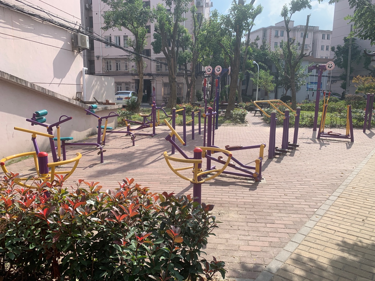 臺(tái)兒莊居委市民益智健身苑點(diǎn)