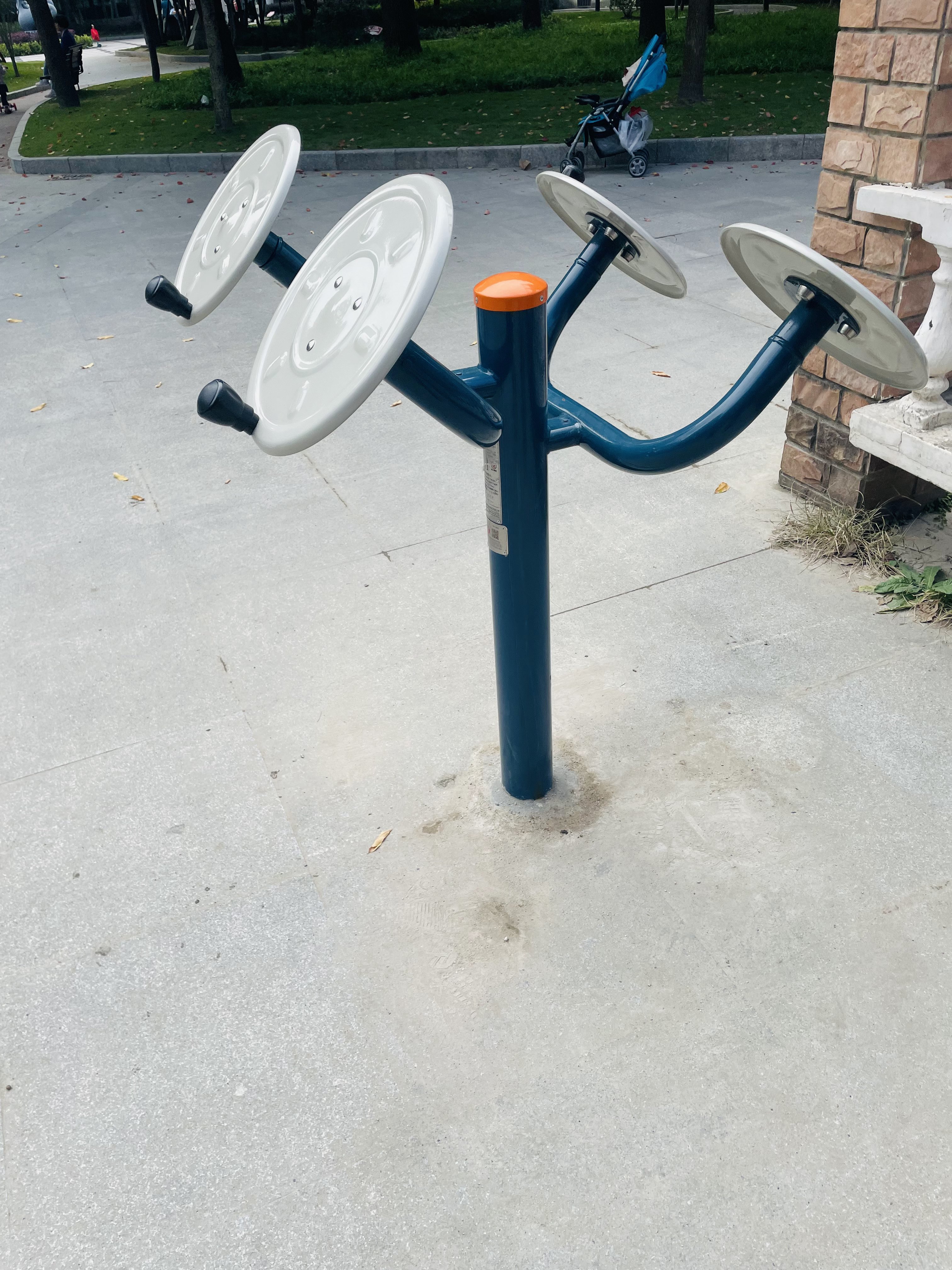 二位太極揉腿輪