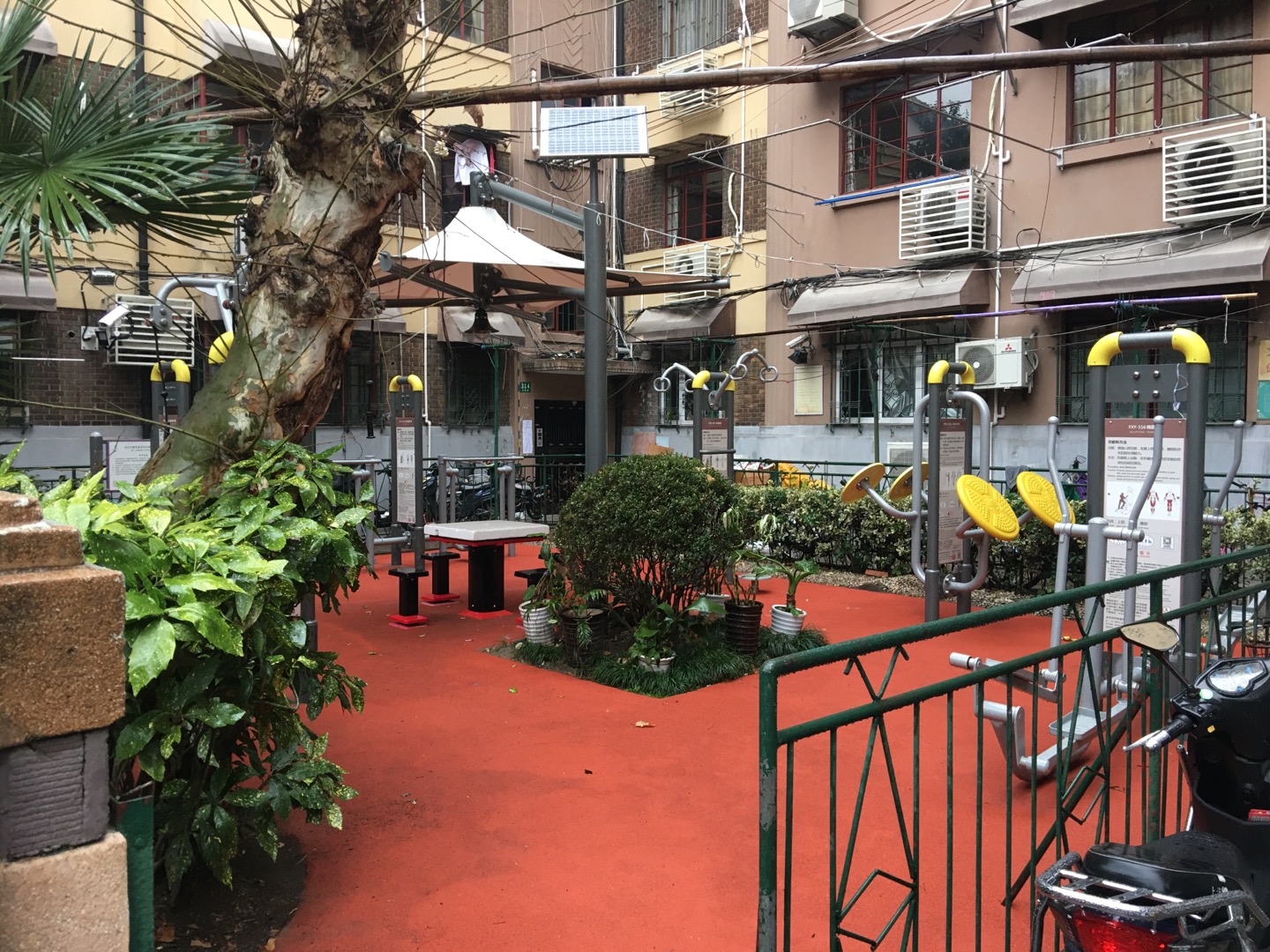 寶安居委益智健身點(diǎn)